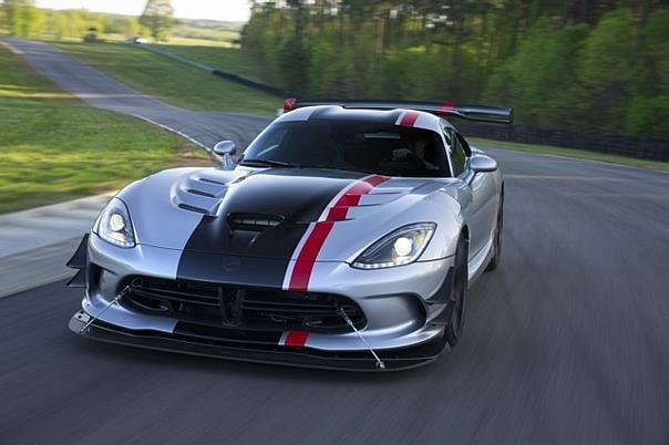 2016 Dodge Viper ACR.  Foto:Auto-Medienportal.Net/FCA